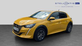 Peugeot 208 50kWh Allure Premium Hatchback 5dr Electric Auto (136 ps)