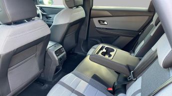 Vauxhall Grandland 1.2 Ultimate SUV 5dr Petrol Hybrid e-DCT Euro 6 (s/s) (145 ps)