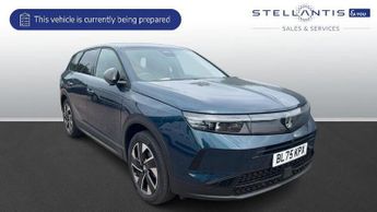 Vauxhall Grandland 1.2 Ultimate SUV 5dr Petrol Hybrid e-DCT Euro 6 (s/s) (145 ps)