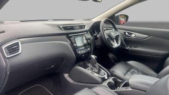 Nissan Qashqai 1.3 DIG-T N-Motion SUV 5dr Petrol DCT Auto Euro 6 (s/s) (160 ps)