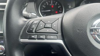 Nissan Qashqai 1.3 DIG-T N-Motion SUV 5dr Petrol DCT Auto Euro 6 (s/s) (160 ps)