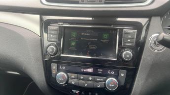 Nissan Qashqai 1.3 DIG-T N-Motion SUV 5dr Petrol DCT Auto Euro 6 (s/s) (160 ps)