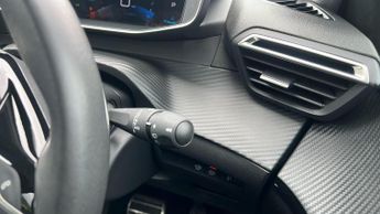 Peugeot 208 1.2 PureTech Allure Premium + Hatchback 5dr Petrol EAT Euro 6 (s
