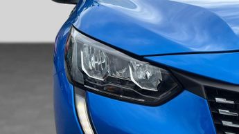 Peugeot 208 1.2 PureTech Allure Premium + Hatchback 5dr Petrol EAT Euro 6 (s
