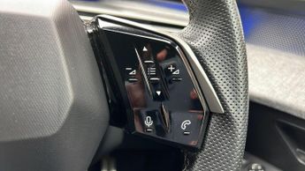 Peugeot 3008 73kWh GT SUV 5dr Electric Auto (210 ps)