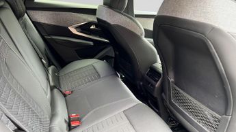 Peugeot 3008 73kWh GT SUV 5dr Electric Auto (210 ps)