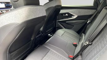 Peugeot 3008 73kWh GT SUV 5dr Electric Auto (210 ps)