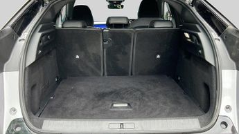 Peugeot 3008 73kWh GT SUV 5dr Electric Auto (210 ps)