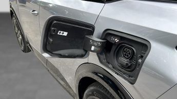Peugeot 3008 73kWh GT SUV 5dr Electric Auto (210 ps)