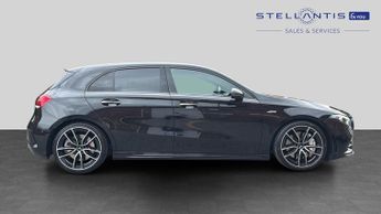 Mercedes-benz A Class 2.0 A35 AMG (Premium) Hatchback 5dr Petrol SpdS DCT 4MATIC Euro 