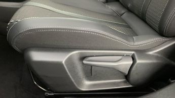 Peugeot 2008 1.2 GT SUV 5dr Petrol Hybrid e-DSC6 Euro 6 (s/s) (136 ps)