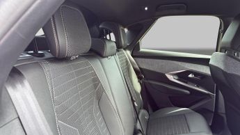 Peugeot 3008 SUV 1.2 Allure SUV 5dr Petrol Hybrid e-DSC6 Euro 6 (s/s) (136 ps)