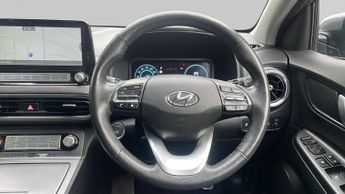 Hyundai Kona 64kWh Premium SUV 5dr Electric Auto (10.5kW Charger) (204 ps)