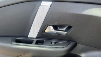 Citroen C4 1.2 PureTech MAX Hatchback 5dr Petrol EAT8 Euro 6 (s/s) (130 ps)