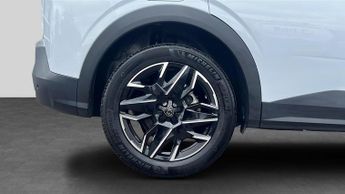 Peugeot 3008 SUV 1.2 Allure SUV 5dr Petrol Hybrid e-DSC6 Euro 6 (s/s) (136 ps)