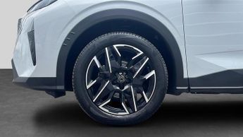 Peugeot 3008 SUV 1.2 Allure SUV 5dr Petrol Hybrid e-DSC6 Euro 6 (s/s) (136 ps)
