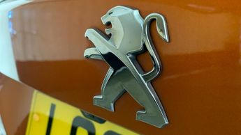 Peugeot 2008 1.2 PureTech GT Premium SUV 5dr Petrol EAT Euro 6 (s/s) (155 ps)