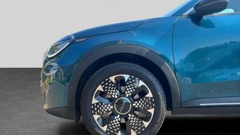 Fiat 600 1.2 MHEV La Prima SUV 5dr Petrol Hybrid e-DCT Euro 6 (s/s) (136 