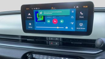 Fiat 600 1.2 MHEV La Prima SUV 5dr Petrol Hybrid e-DCT Euro 6 (s/s) (136 