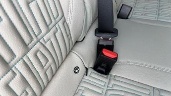Fiat 600 1.2 MHEV La Prima SUV 5dr Petrol Hybrid e-DCT Euro 6 (s/s) (136 