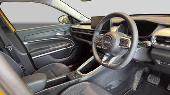 Jeep Avenger 1.2 e-Hybrid Summit SUV 5dr Petrol Hybrid e-DCT Euro 6 (s/s) (10