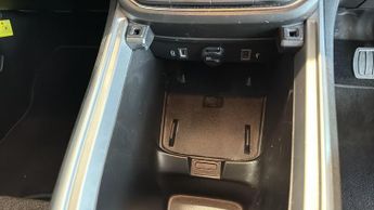 Jeep Avenger 1.2 e-Hybrid Summit SUV 5dr Petrol Hybrid e-DCT Euro 6 (s/s) (10