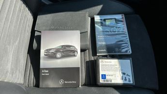 Mercedes-benz A Class 1.5 A180d AMG Line (Premium) Hatchback 5dr Diesel 7G-DCT Euro 6 