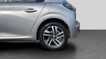 Peugeot 208 1.2 PureTech Allure Premium + Hatchback 5dr Petrol EAT Euro 6 (s