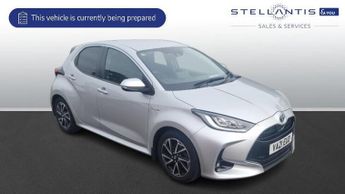 Toyota Yaris 1.5 VVT-h Design Hatchback 5dr Petrol Hybrid E-CVT Euro 6 (s/s) 