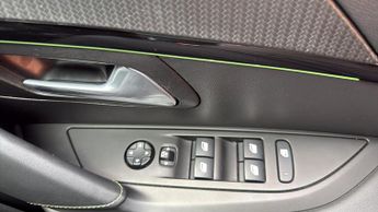 Peugeot 208 50kWh GT Hatchback 5dr Electric Auto (136 ps)