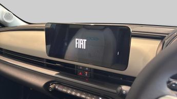 Fiat 600 1.2 MHEV La Prima SUV 5dr Petrol Hybrid e-DCT Euro 6 (s/s) (136 