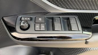 Toyota C-Hr 2.0 VVT-h GR SPORT SUV 5dr Petrol Hybrid CVT Euro 6 (s/s) (184 p