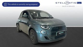 Fiat 500 42kWh Giorgio Armani Hatchback 3dr Electric Auto (118 ps)