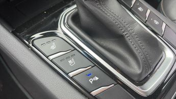 Hyundai Ioniq 1.6 h-GDi Premium SE Hatchback 5dr Petrol Hybrid DCT Euro 6 (s/s