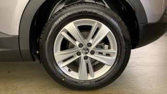 Vauxhall Grandland 1.2 Turbo Design SUV 5dr Petrol Auto Euro 6 (s/s) (130 ps)
