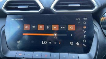 Mg Mg Zs 1.5 Hybrid+ Trophy SUV 5dr Petrol Hybrid Auto Euro 6 (s/s) (196 