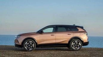 Vauxhall Grandland Electric 73kWh GS Auto 5dr