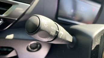 Citroen C4 1.2 PureTech MAX Hatchback 5dr Petrol EAT8 Euro 6 (s/s) (130 ps)