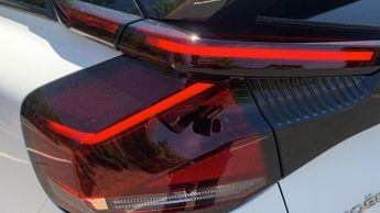 Citroen C4 1.2 PureTech MAX Hatchback 5dr Petrol EAT8 Euro 6 (s/s) (130 ps)