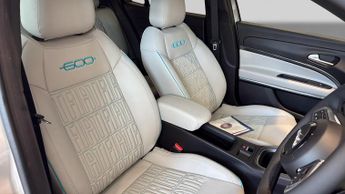 Fiat 600 1.2 MHEV La Prima SUV 5dr Petrol Hybrid e-DCT Euro 6 (s/s) (136 
