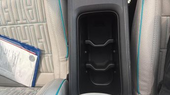 Fiat 600 1.2 MHEV La Prima SUV 5dr Petrol Hybrid e-DCT Euro 6 (s/s) (136 