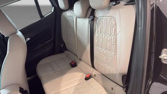 Fiat 600 1.2 MHEV La Prima SUV 5dr Petrol Hybrid e-DCT Euro 6 (s/s) (136 