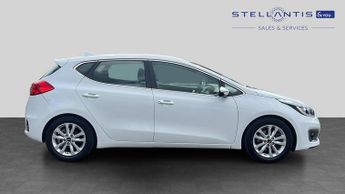 Kia Ceed 1.6 CRDi 2 Hatchback 5dr Diesel DCT Euro 6 (s/s) (134 bhp)