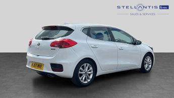 Kia Ceed 1.6 CRDi 2 Hatchback 5dr Diesel DCT Euro 6 (s/s) (134 bhp)