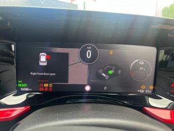 Vauxhall Mokka Electric 50kWh SRi Premium SUV 5dr Electric Auto (136 ps)