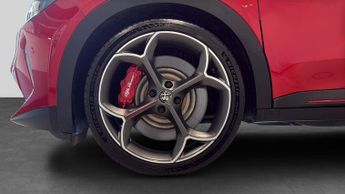 Alfa Romeo Junior 54kWh Elettrica Veloce SUV 5dr Electric Auto (280 ps)