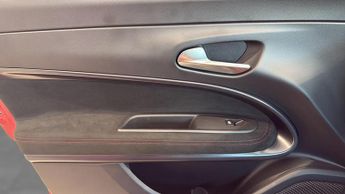 Alfa Romeo Junior 54kWh Elettrica Veloce SUV 5dr Electric Auto (280 ps)