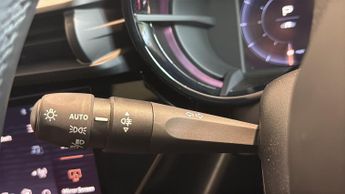 Alfa Romeo Junior 54kWh Elettrica Veloce SUV 5dr Electric Auto (280 ps)