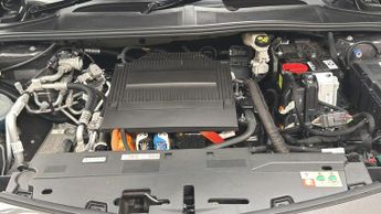 Vauxhall Astra Electric 54kWh Ultimate Hatchback 5dr Electric Auto (156 ps)