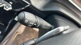 Peugeot 2008 1.2 GT e-DSC6 Euro 6 (s/s) 5dr